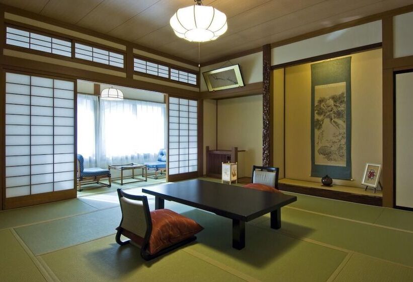Ekinariya Ryokan