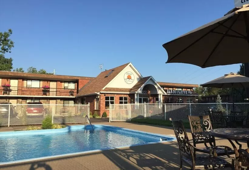 Motel Et Appartements Du Fleuve