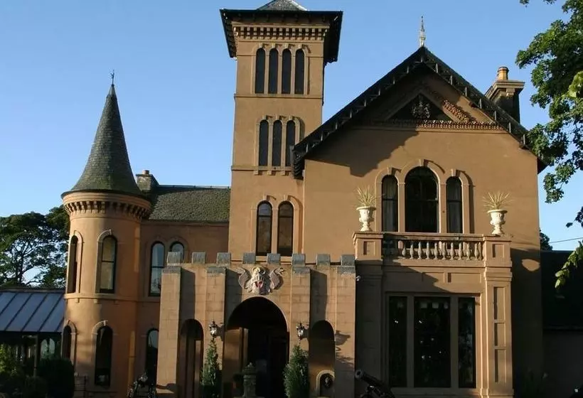 The Retreat Castle Hotel
