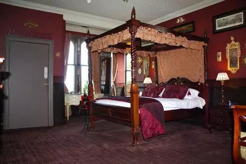 The Retreat Castle Hotel