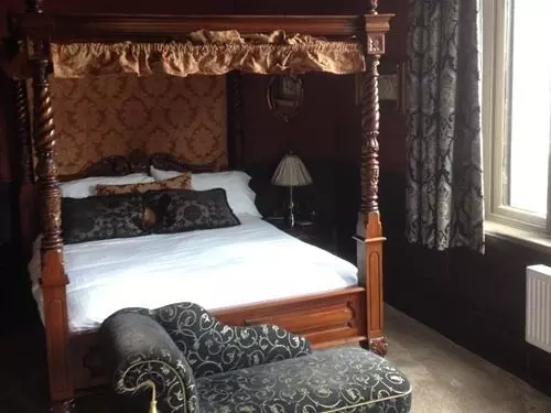 The Retreat Castle Hotel