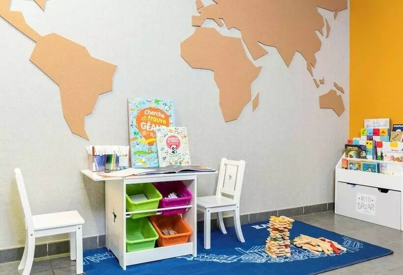 Aparthotel Adagio Access Paris Asnières