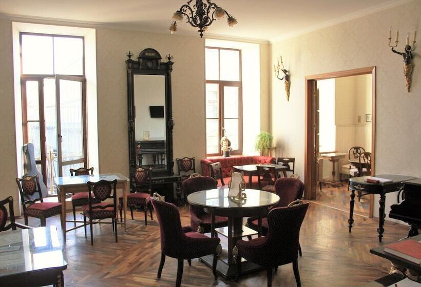 Art Hotel Rachmaninov