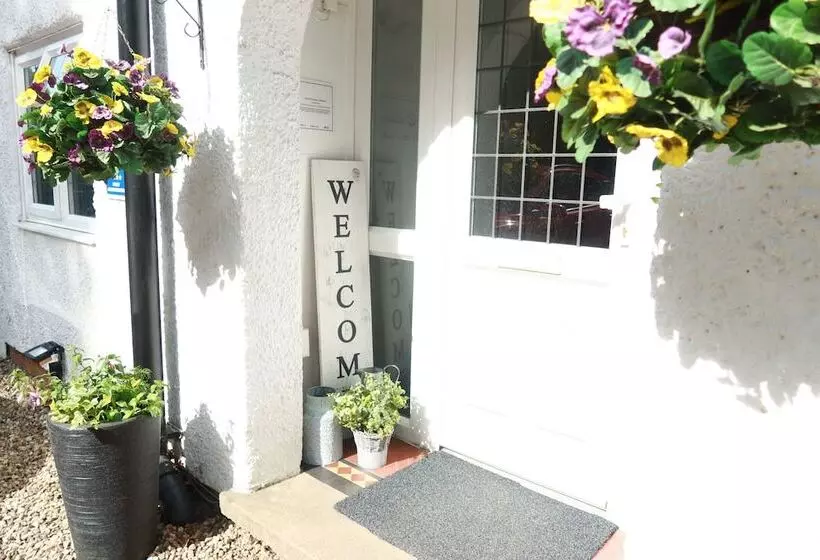 مبيت وإفطار Avonlea Guest House