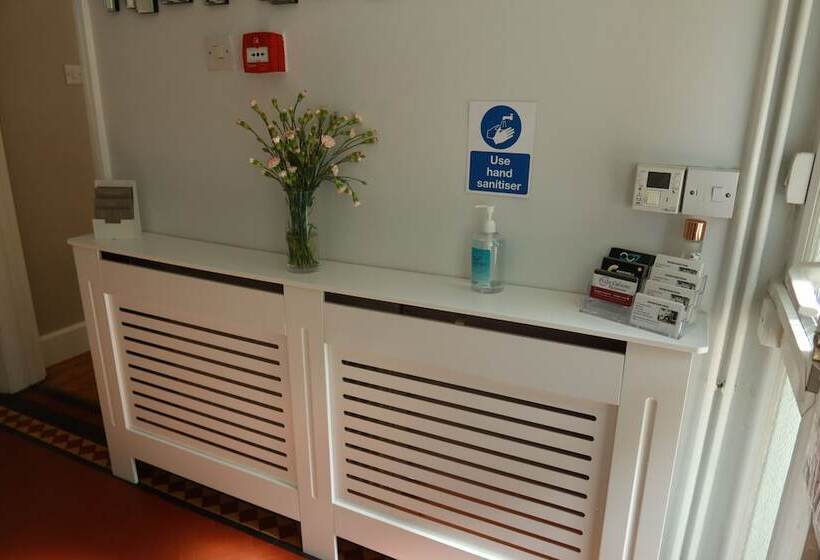 مبيت وإفطار Avonlea Guest House