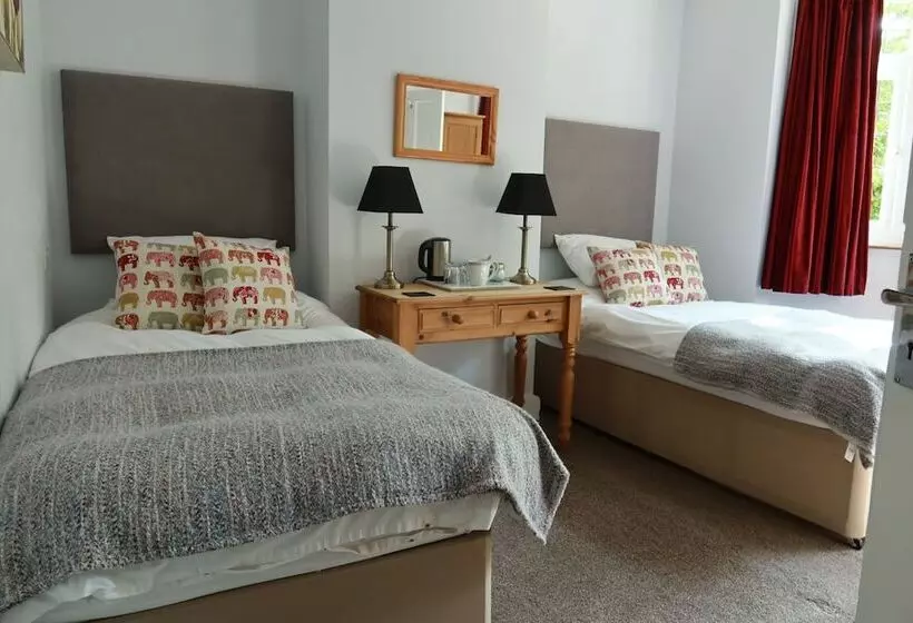 مبيت وإفطار Avonlea Guest House