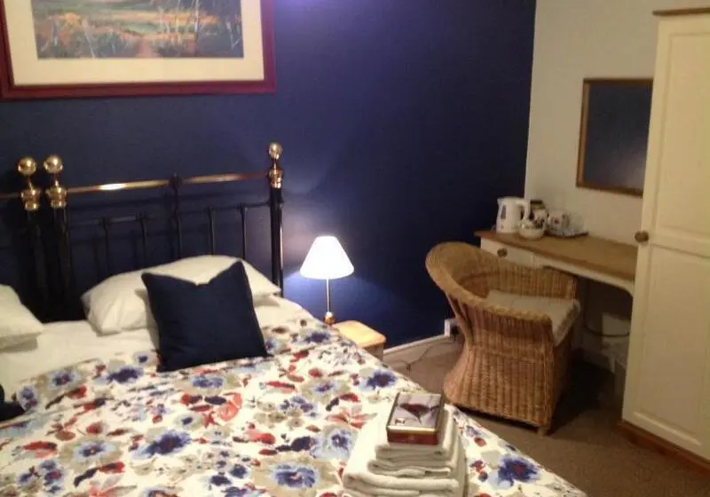 ベッドアンドブレックファースト Avonlea Guest House