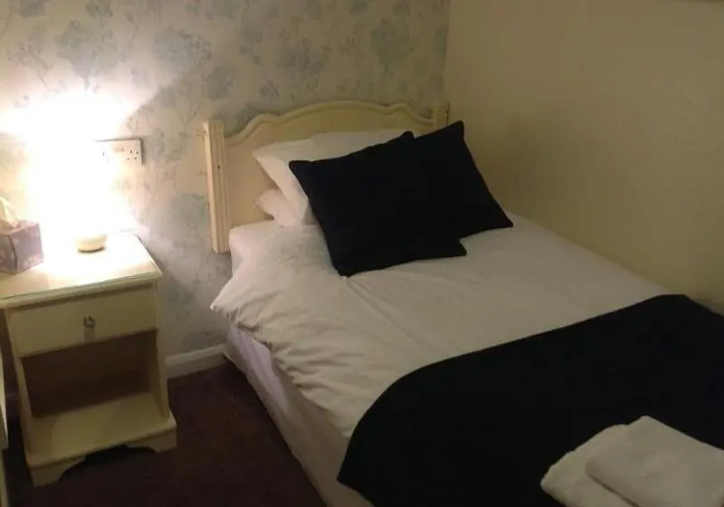 ベッドアンドブレックファースト Avonlea Guest House