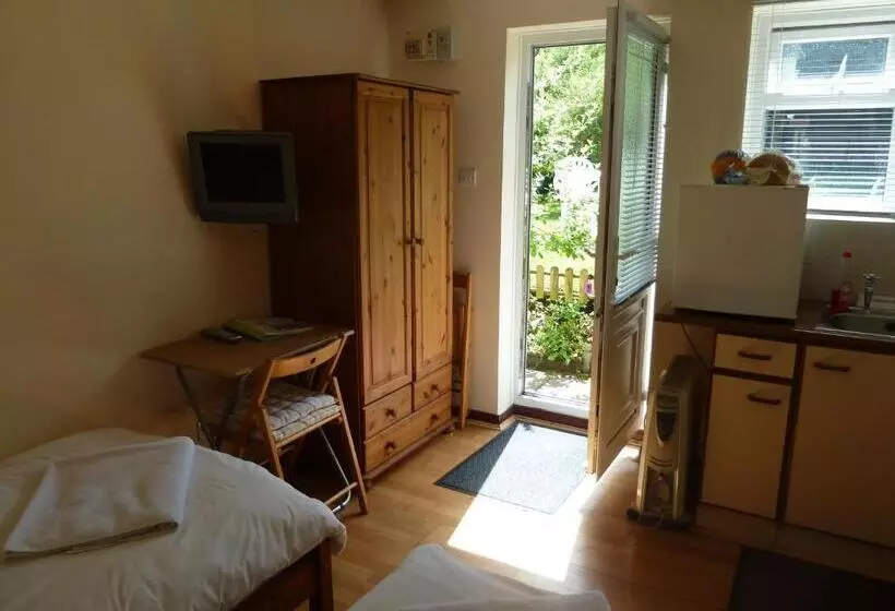 住宿加早餐 Hillside Self Catering