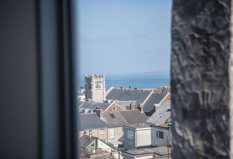 Bed and Breakfast St Breca