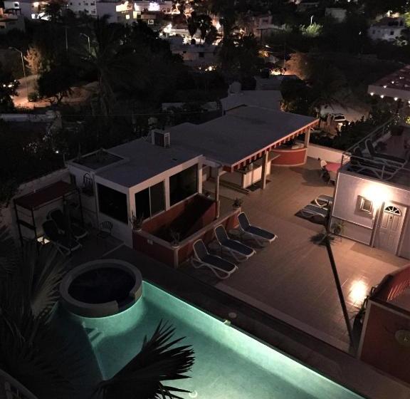 Cabo Paraiso Condos And Studios