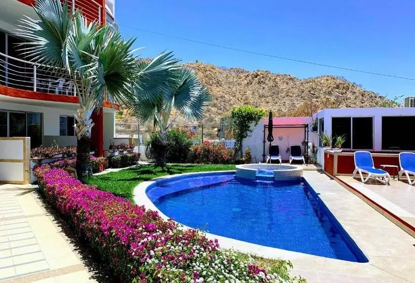 Cabo Paraiso Condos And Studios