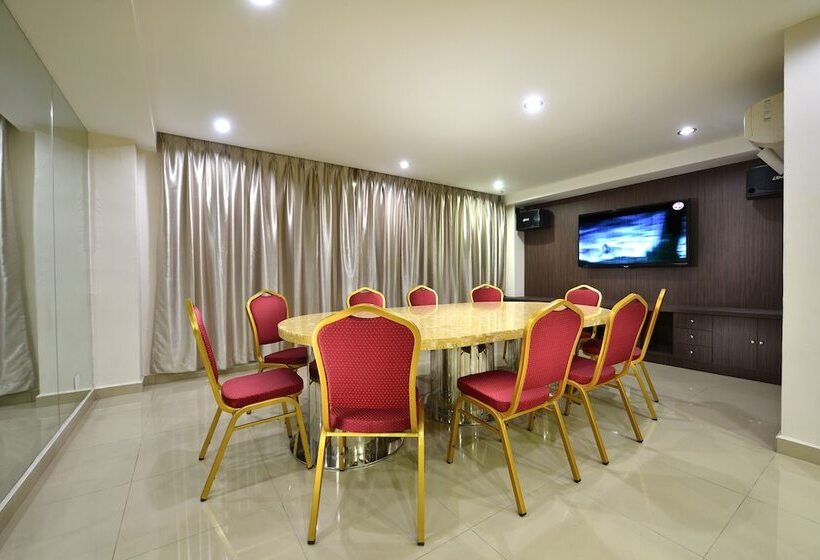 בית מלון כפרי Bahagia