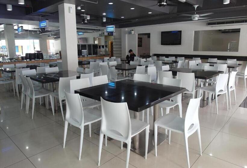 בית מלון כפרי Bahagia