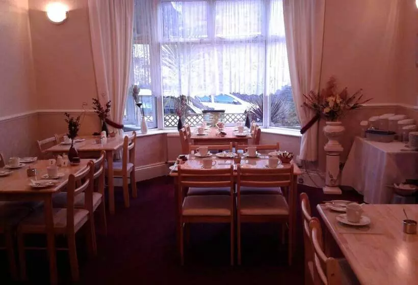 فندق Brampton Guest House