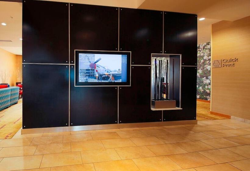 فندق Courtyard Warner Robins