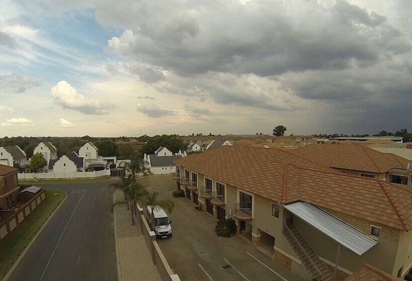 בית מלון כפרי Europrime