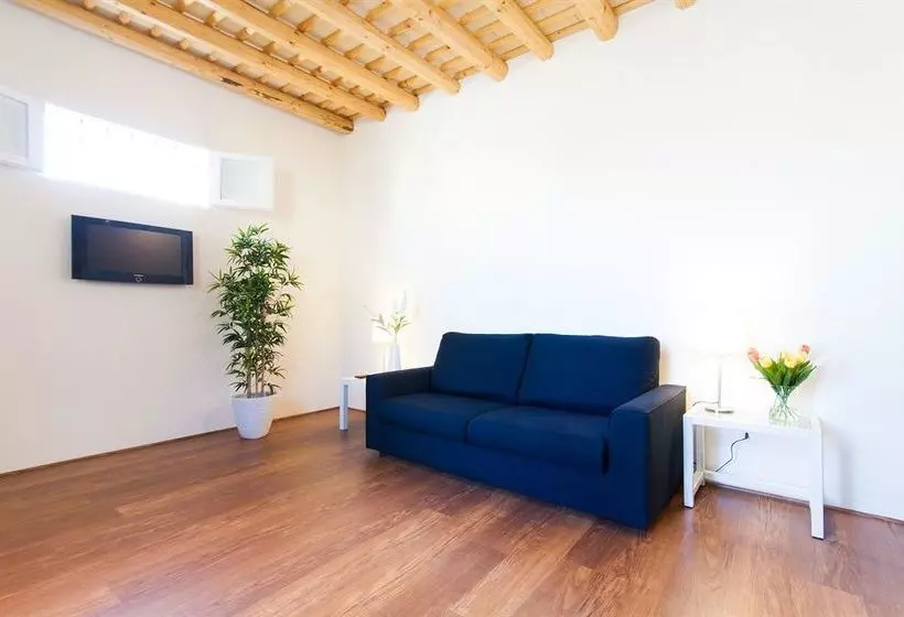 هتل le vie di trapani