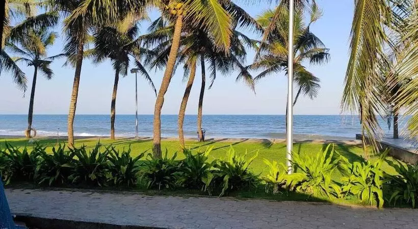 酒店 Mamalla Beach Resort