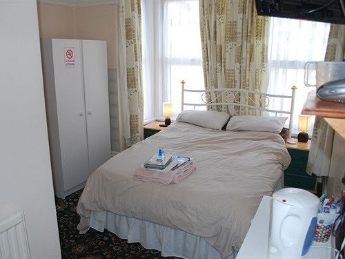 ホテル Mayville Guest House