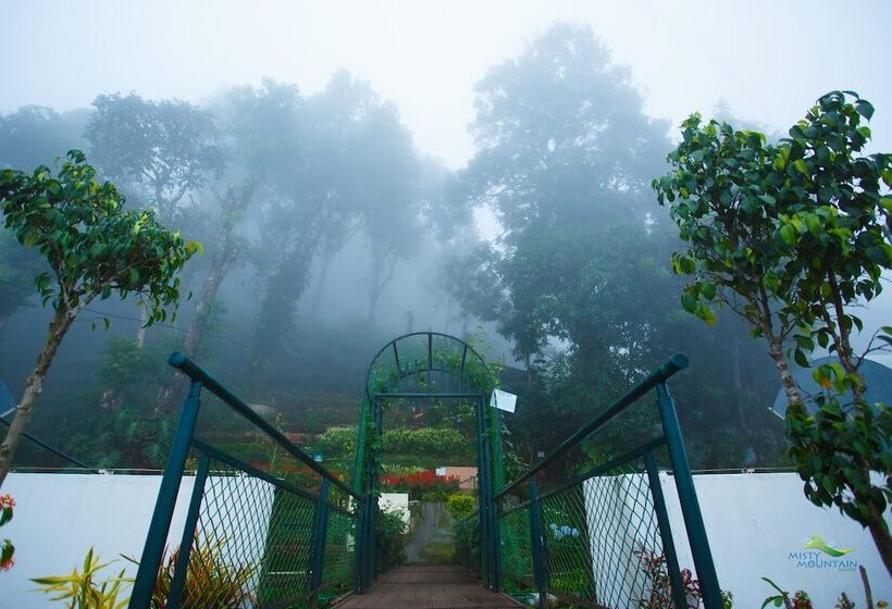 בית מלון כפרי Misty Mountain Resort