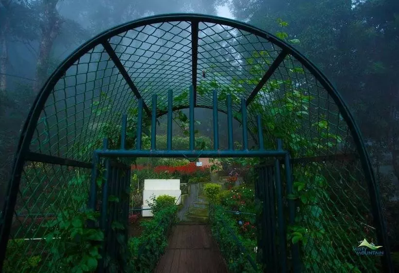 호텔 Misty Mountain Resort