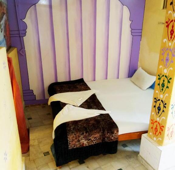 בית מלון כפרי Paradise