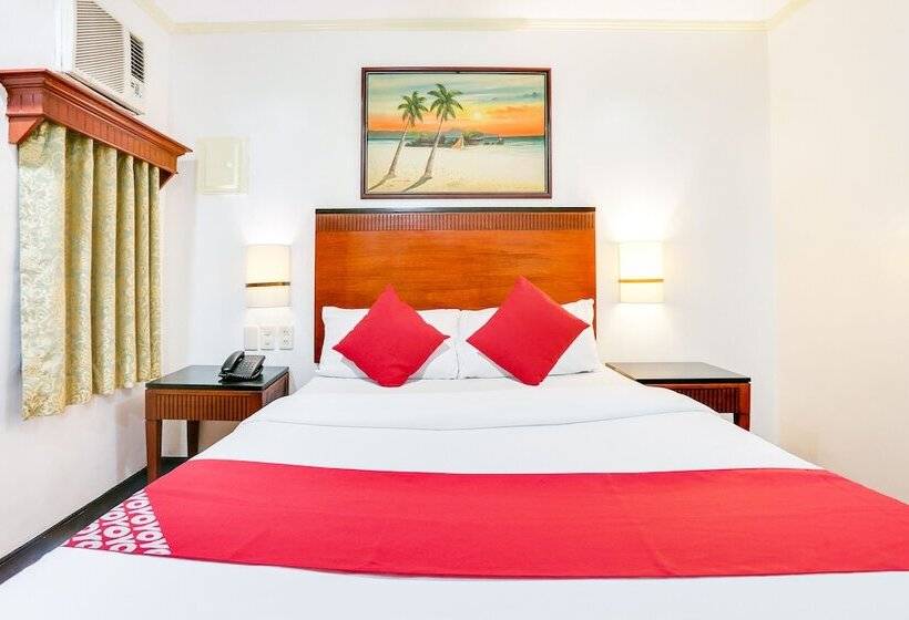 Отель Royale Parc Inn & Suites