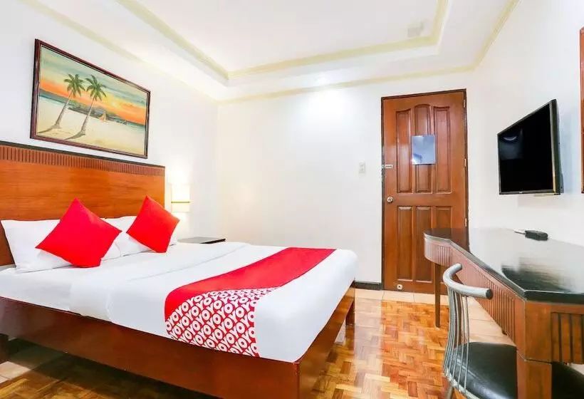 בית מלון כפרי Royale Parc Inn & Suites