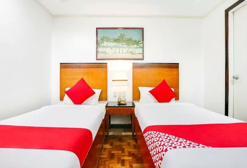 בית מלון כפרי Royale Parc Inn & Suites