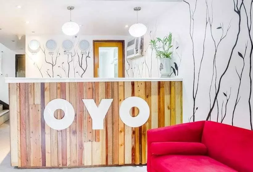 בית מלון כפרי Royale Parc Inn & Suites