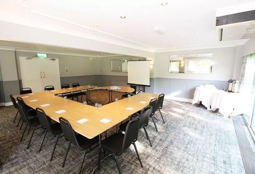 Hotel The Conningbrook