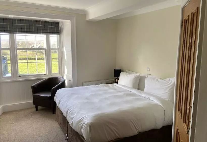 فندق The Greyhound