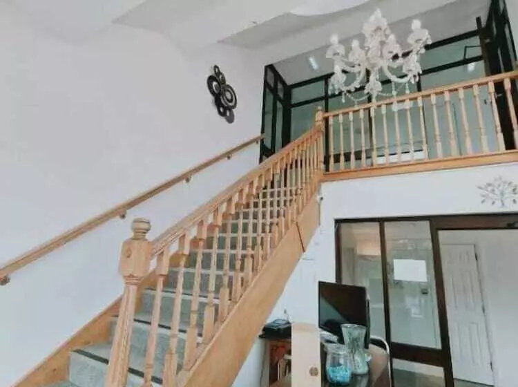 Hotelli The Pheasant Bar & Restaurant