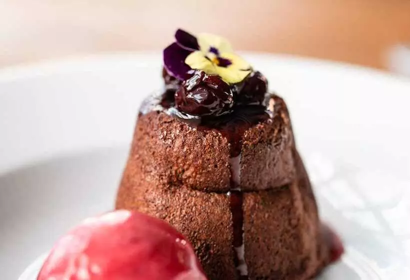 Hotelli The Pheasant Bar & Restaurant