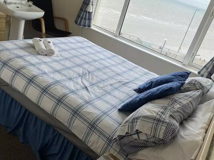 Pembroke Seafront B&b