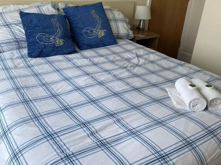 Pembroke Seafront B&b