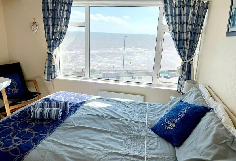 Pembroke Seafront B&b