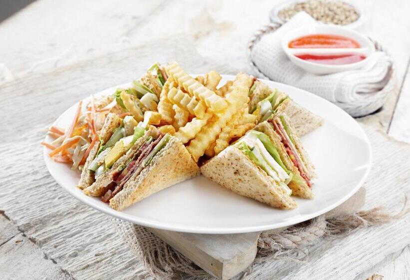 レジデンス The Banyumas Villa