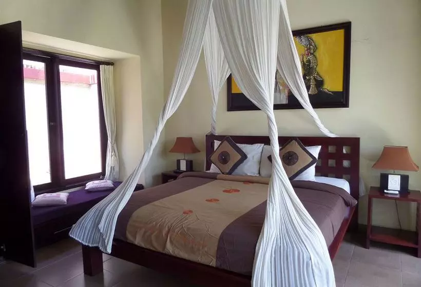 Tanjung Lima Hotel Legian