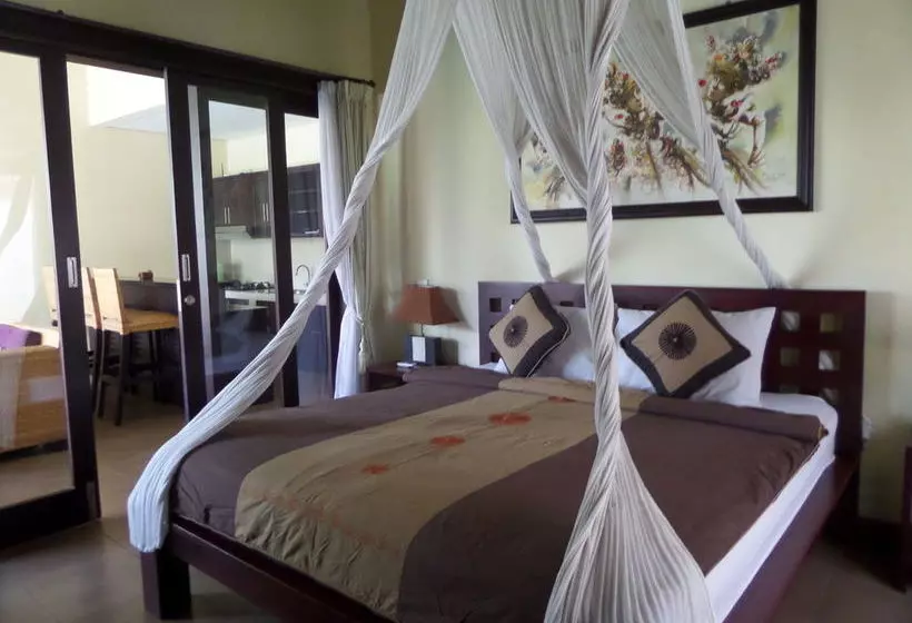 Tanjung Lima Hotel Legian