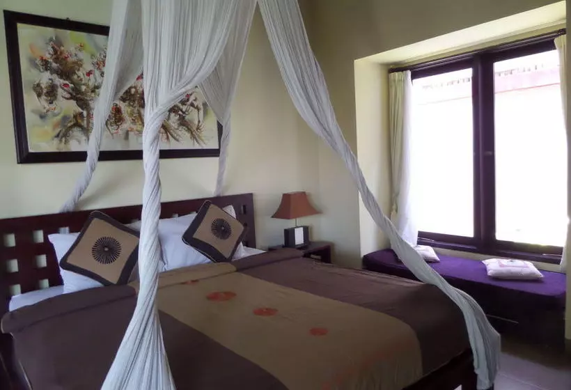 Tanjung Lima Hotel Legian