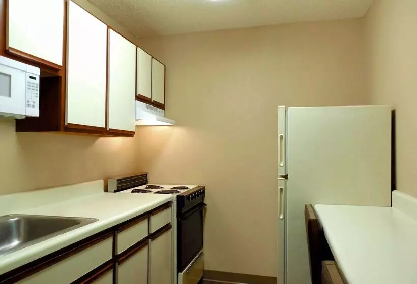 Extended Stay America Suites  Fort Lauderdale  Cypress Creek  Nw 6th Way