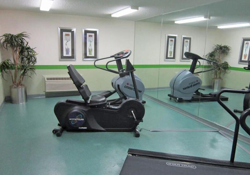 Extended Stay America Suites  Fort Lauderdale  Cypress Creek  Nw 6th Way