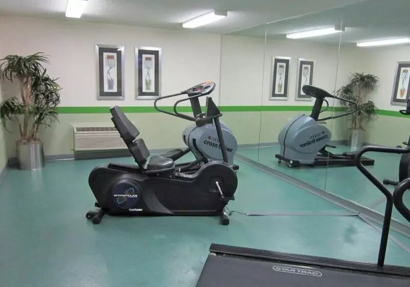 Extended Stay America Suites  Fort Lauderdale  Cypress Creek  Nw 6th Way