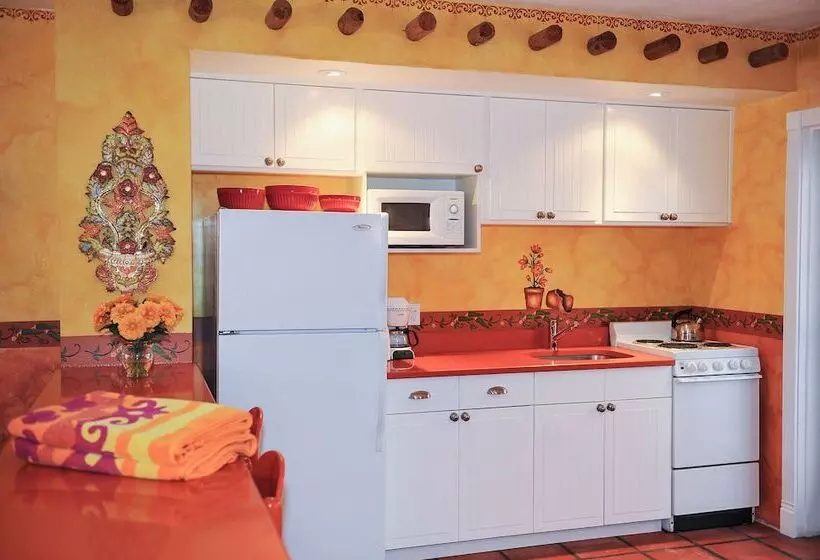 Hotel Blue Seas Courtyard