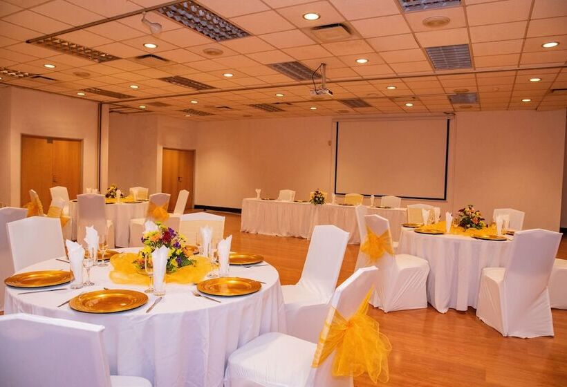 Bon Hotel Bloemfontein Central