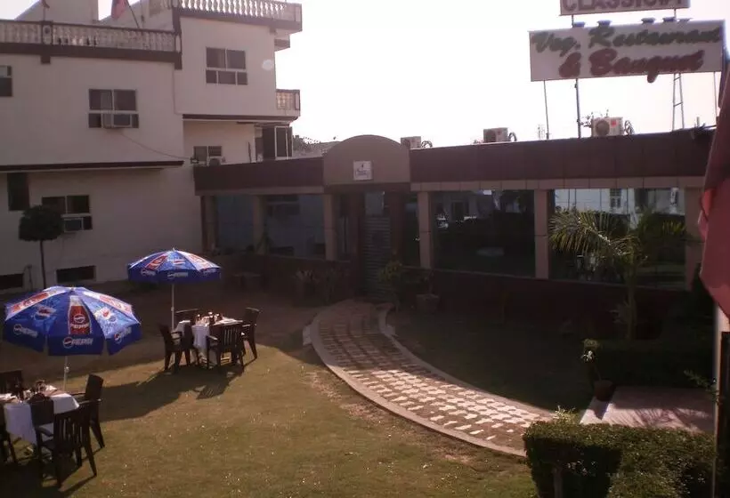 Classic 7 Hotel & Restaurant