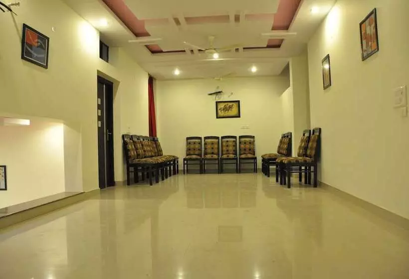 Classic 7 Hotel & Restaurant