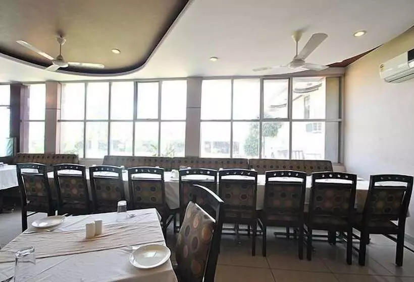 Classic 7 Hotel & Restaurant